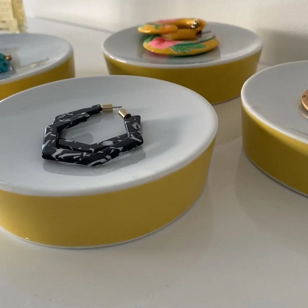 Set of 4 West Elm Trinket Trays / Catchalls in Yellow and White, Decorative Acce